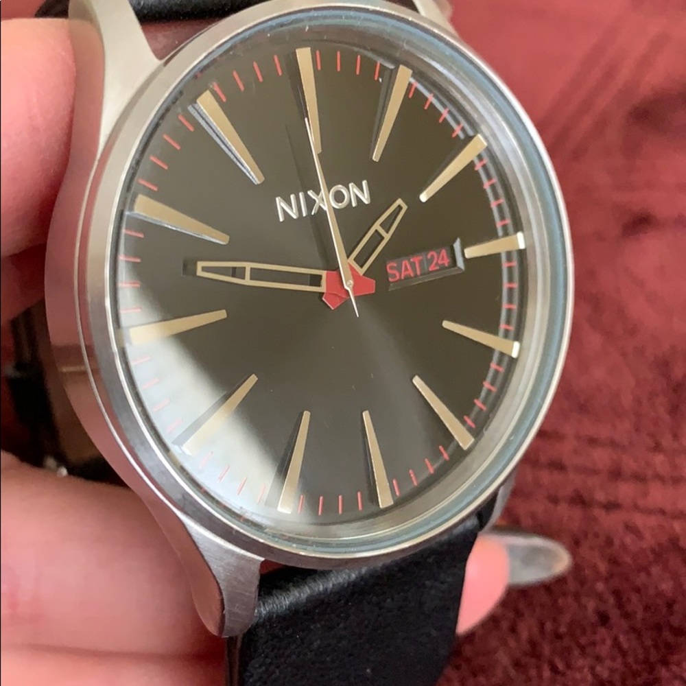 Nixon watch